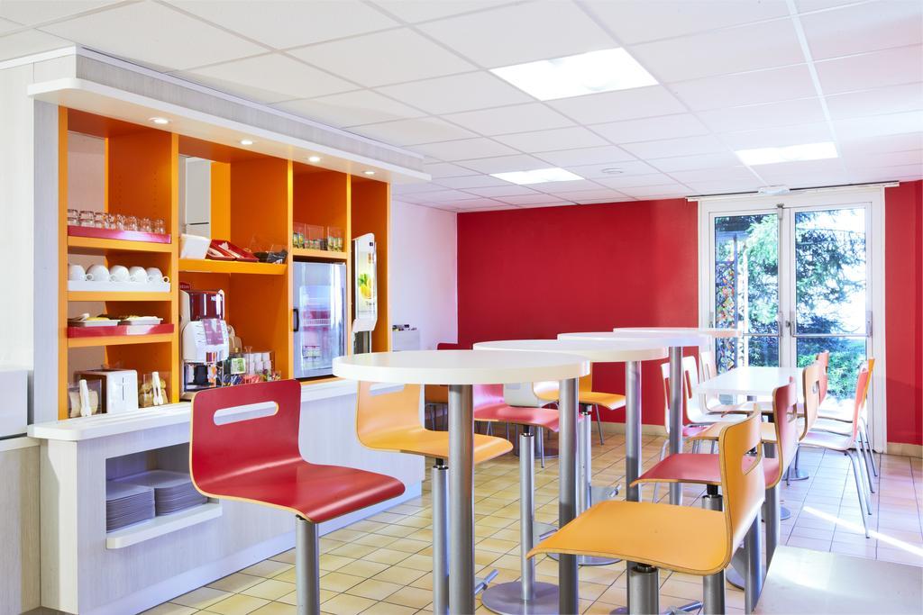 Premiere Classe Versailles - Saint Cyr L'Ecole Exteriör bild