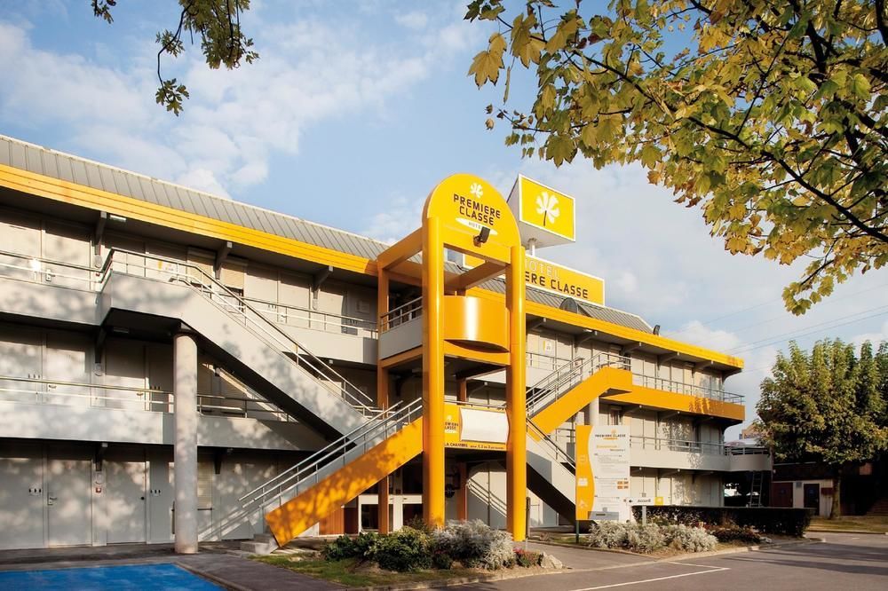 Premiere Classe Versailles - Saint Cyr L'Ecole Exteriör bild